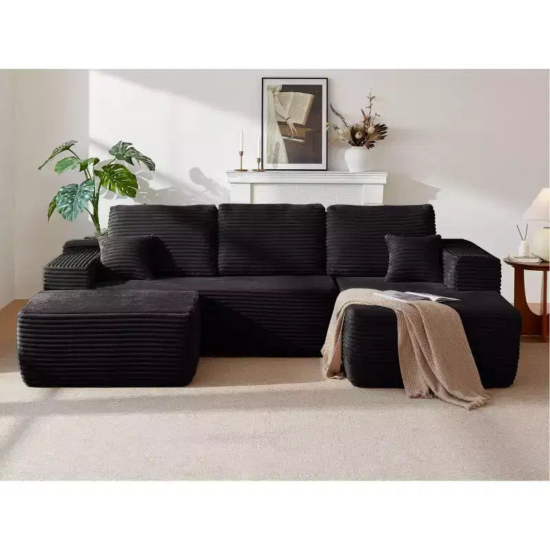Sofá seccional, diván en forma de U, asiento profundo, bolsillos laterales, tela de felpa, sin montaje, negro, orientación derecha