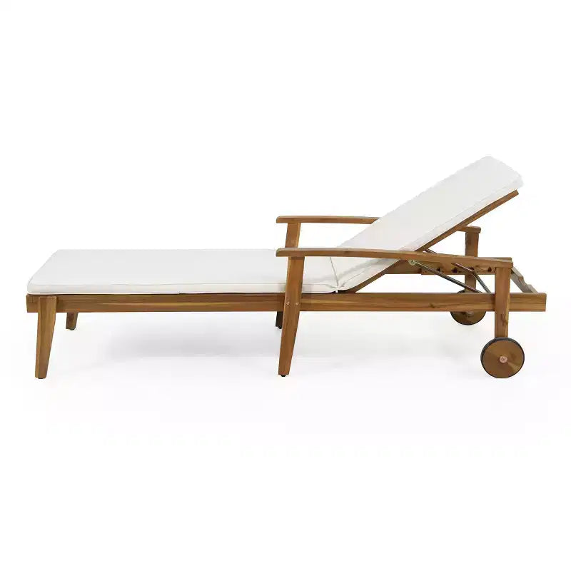 Tumbona de madera con respaldo de 5 posiciones, camastro de exterior para patio con ruedas y cojín resistente al agua para jardín o piscina