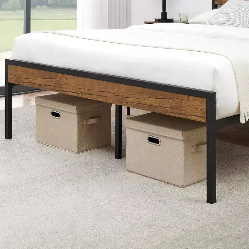 Marco de cama rústico de plataforma estilo casa de campo, cabecero y piecero de madera, somier de metal y madera, almacenamiento bajo la cama, no necesita somier de muelles