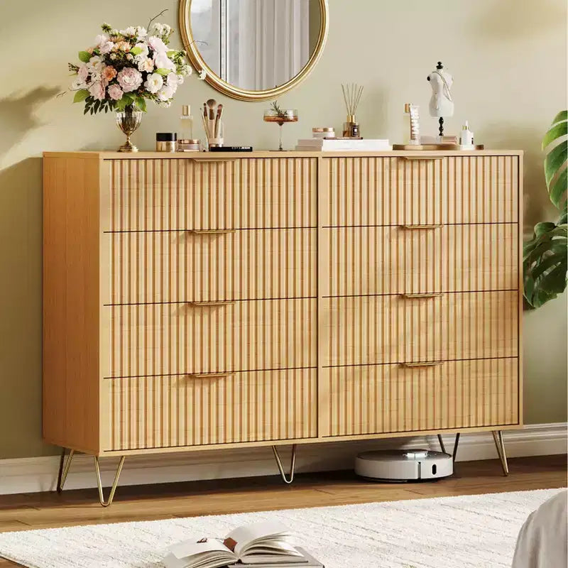 Cómoda acanalada con 8 cajones, cómoda moderna de madera de 55" de ancho con tiradores de metal, cómoda de dormitorio y mueble de TV para sala de estar