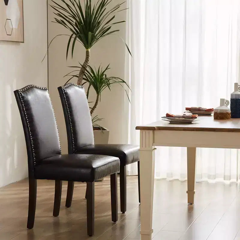 Juego de 2 sillas de comedor modernas, sillas de cocina tapizadas con ribete de tachuelas, patas de madera de caucho, sillas de comedor sin brazos