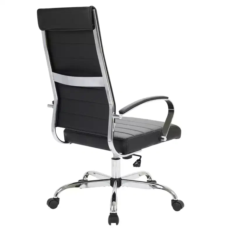 Silla de oficina de piel de respaldo alto acanalado Benmar - Silla ejecutiva moderna giratoria e inclinable para escritorio - Base cromada
