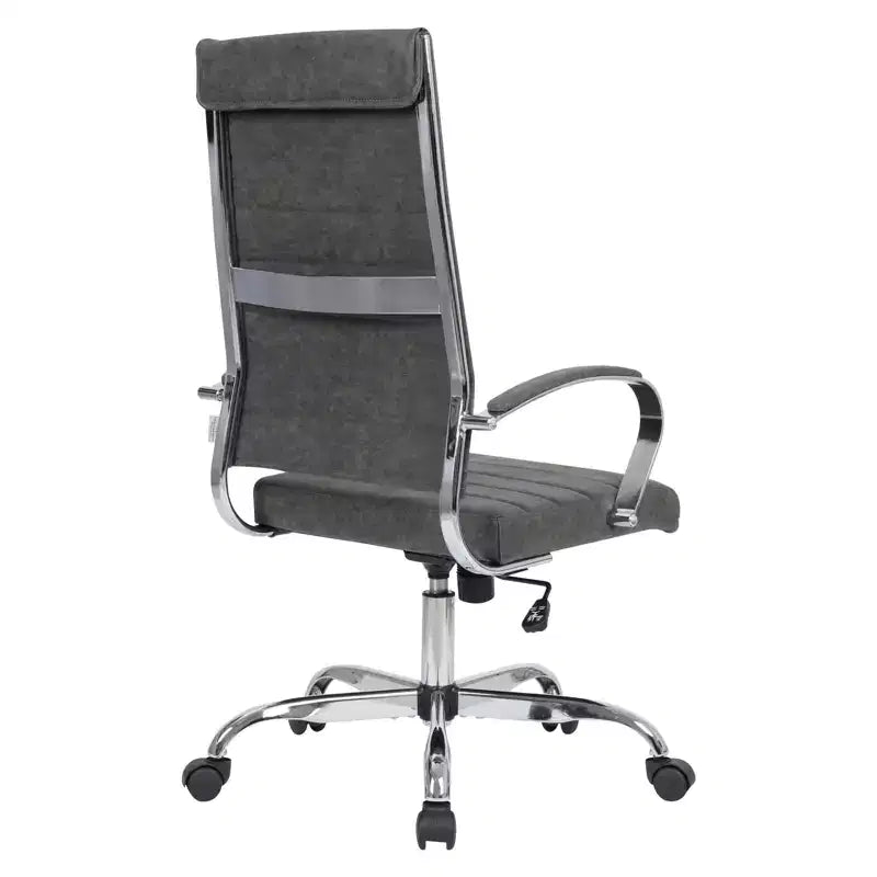 Silla de oficina de piel de respaldo alto acanalado Benmar - Silla ejecutiva moderna giratoria e inclinable para escritorio - Base cromada