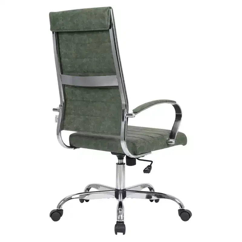Silla de oficina de piel de respaldo alto acanalado Benmar - Silla ejecutiva moderna giratoria e inclinable para escritorio - Base cromada
