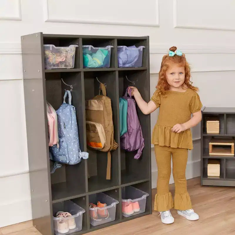 Perchero de 3 secciones Streamline con compartimentos de almacenamiento, muebles para aulas