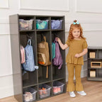 Perchero de 3 secciones Streamline con compartimentos de almacenamiento, muebles para aulas