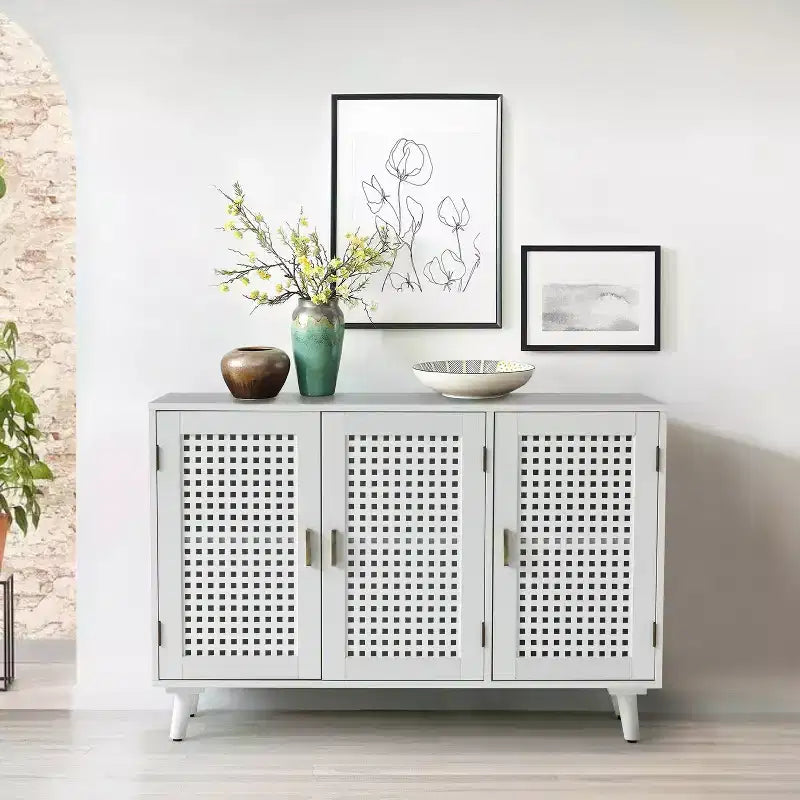 Alexis, mueble auxiliar de 3 puertas con celosía y aparador de almacenamiento